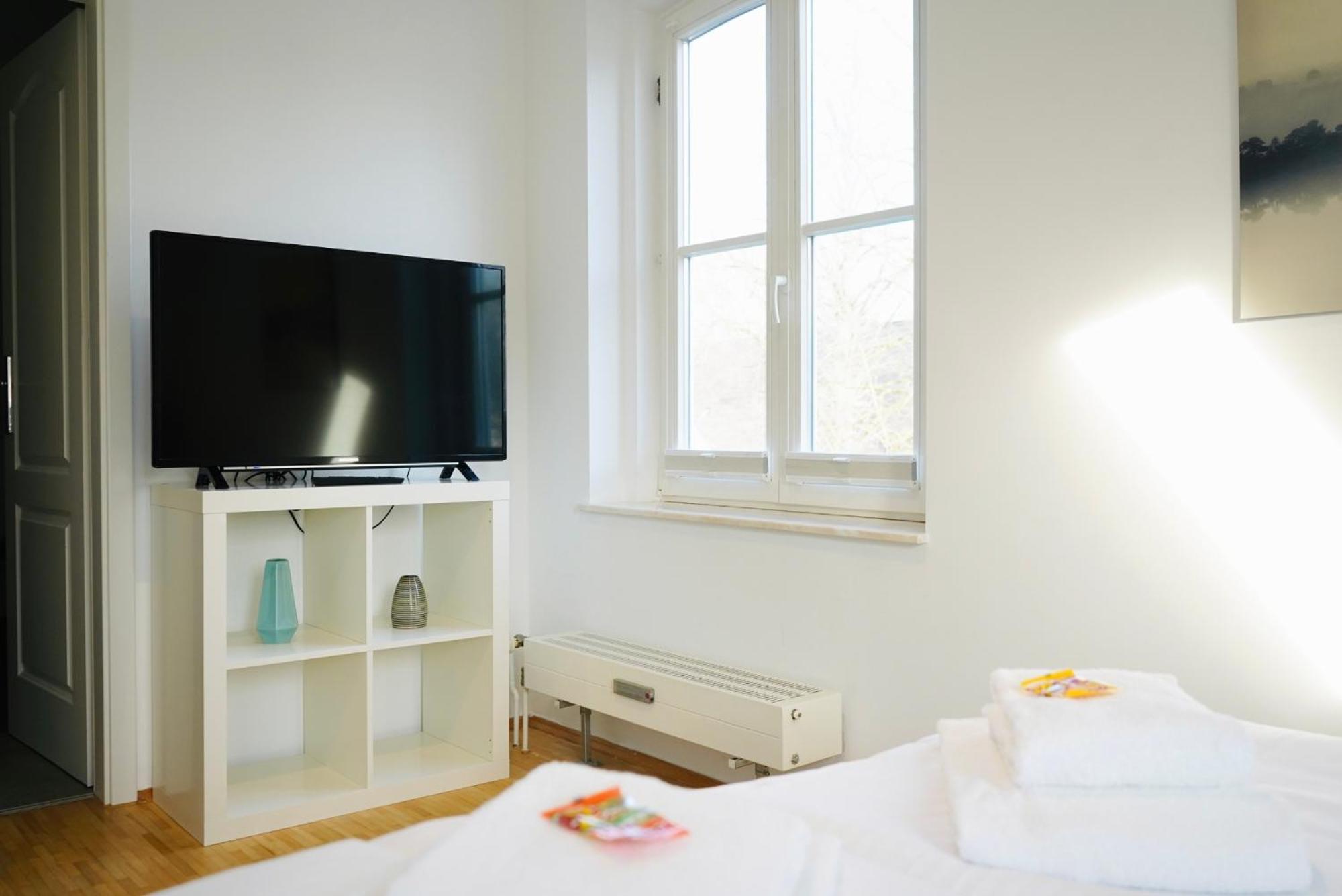 Charmantes Apartment In Top Lage Wolfsburg Bagian luar foto